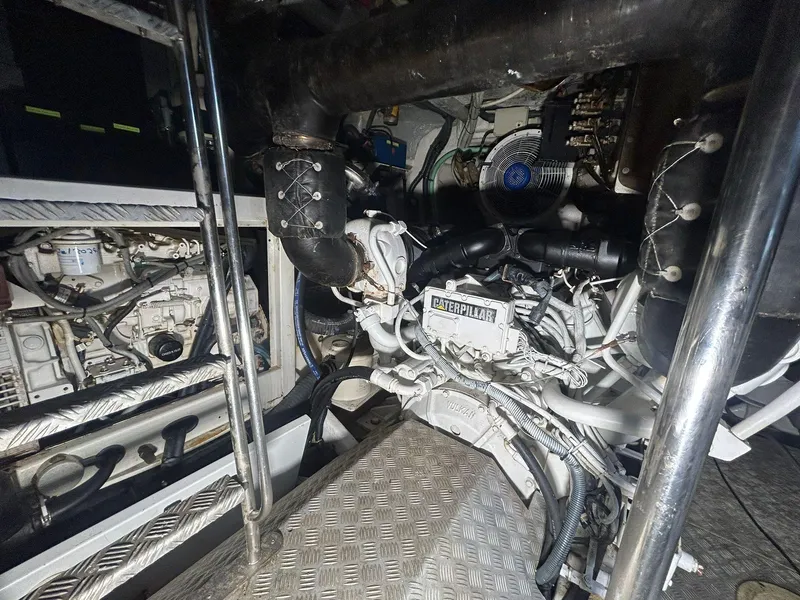 Slide: The Image of Sunseeker Predator 80 1999 - 26