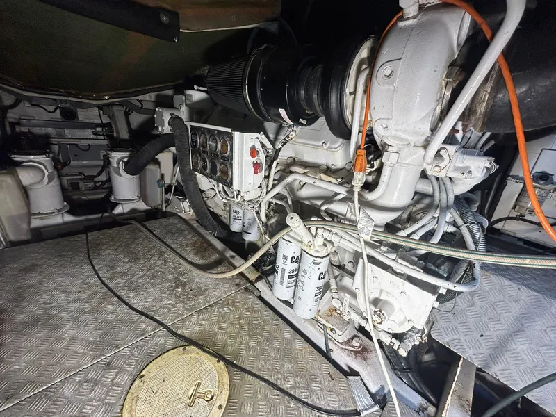 Slide: The Image of Sunseeker Predator 80 1999 - 30