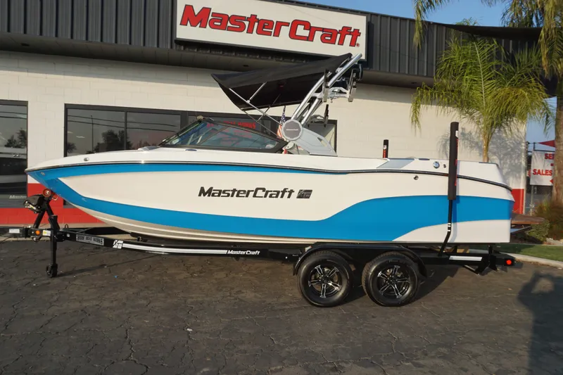Slide: The Image of MasterCraft XT23 - Factory Demo w/ 6.2L Engine 2024 - 1