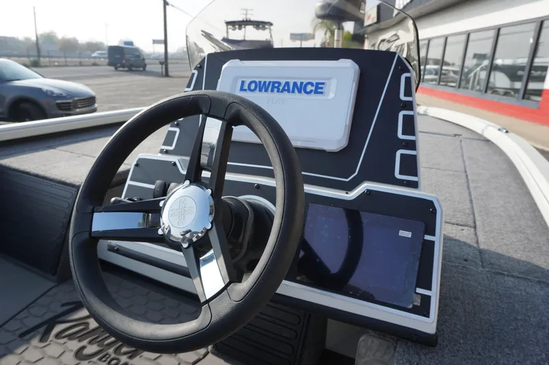 Slide: The Image of Ranger Alpha 208 Includes Trailer 2025 - 4