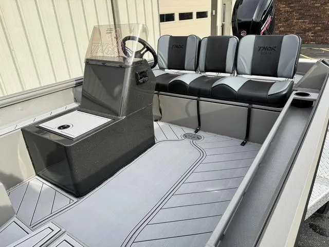 Slide: The Image of Thor LAKE HAMMER 1860 SIDE CONSOLE 2025 - 19