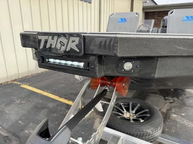 Slide: The Image of Thor LAKE HAMMER 1860 SIDE CONSOLE 2025 - 22