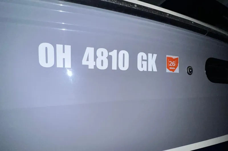 Slide: The Image of 2017 Sea Ray 280 SLX boat with registration number OH 4810 GK. - 37