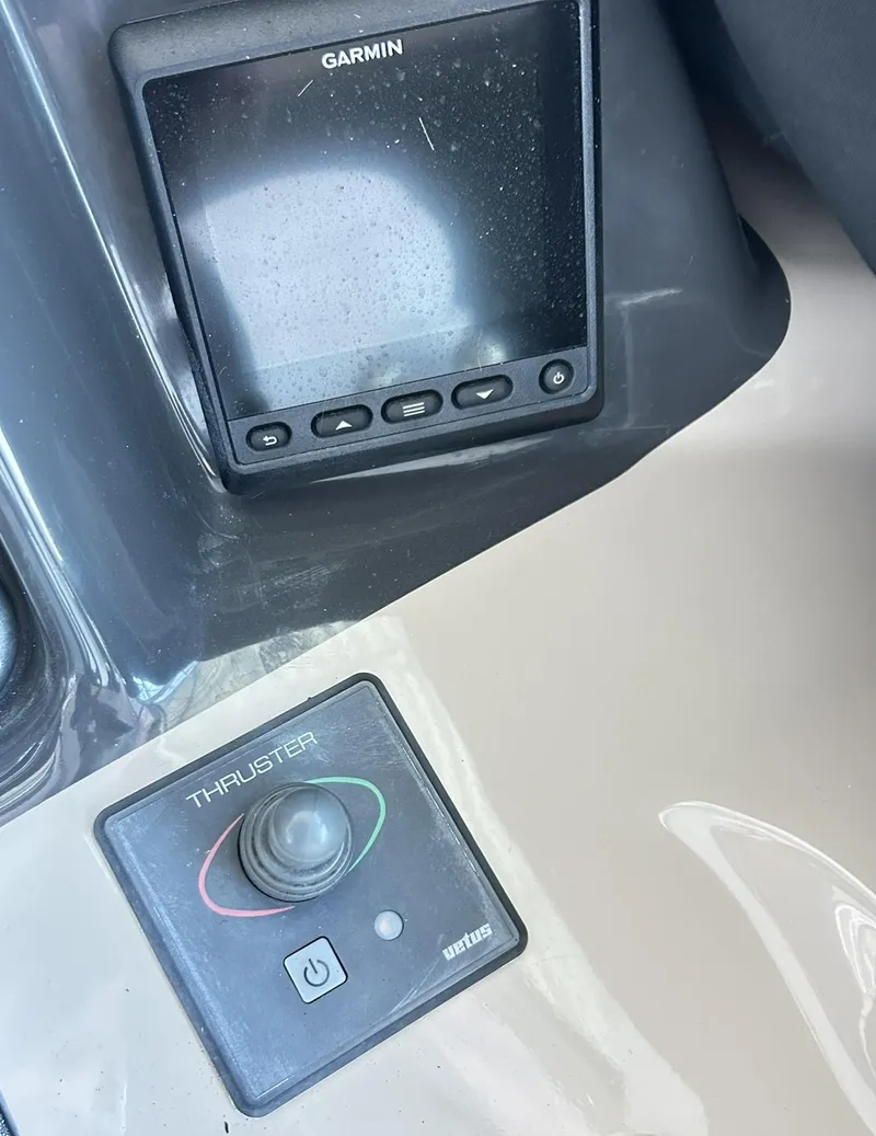 Slide: The Image of Sea Ray 52 Sundancer 2007 - 71