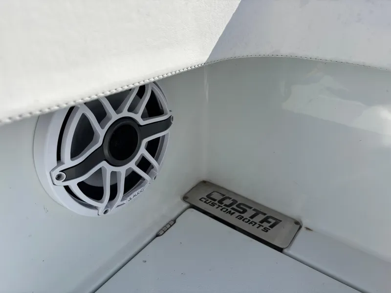 Slide: The Image of Costa Custom Boats 264HC 2022 - 114