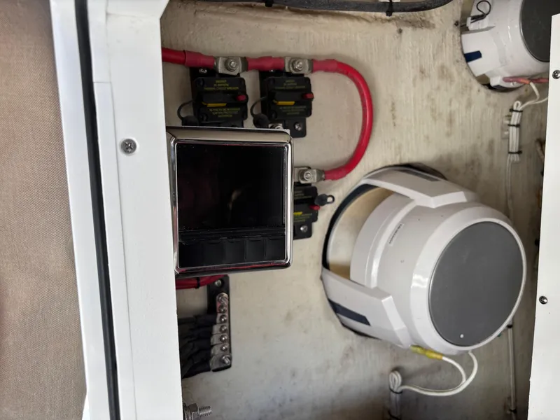 Slide: The Image of Costa Custom Boats 264HC 2022 - 176