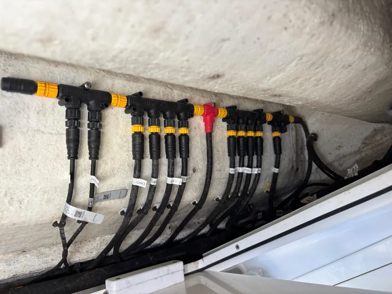 Slide: The Image of Costa Custom Boats 264HC 2022 - 191