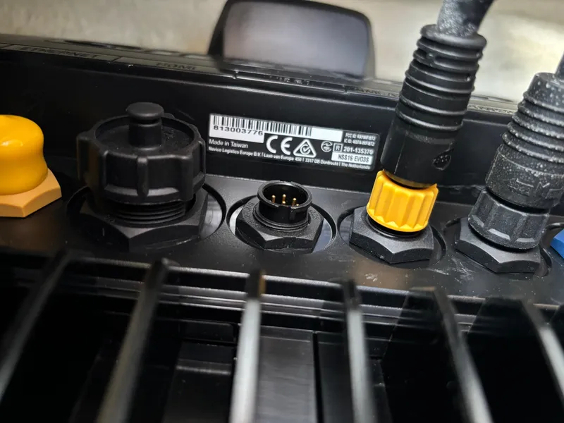 Slide: The Image of Costa Custom Boats 264HC 2022 - 79