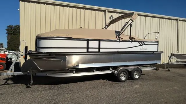 Slide: The Image of Coastal Marine logo with blue wave design, promoting SunCatcher Select 324SL, 2025 model. - 4