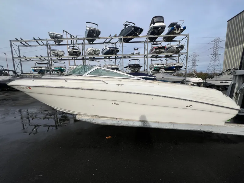 The Image of Sea Ray 260 1997 - 1
