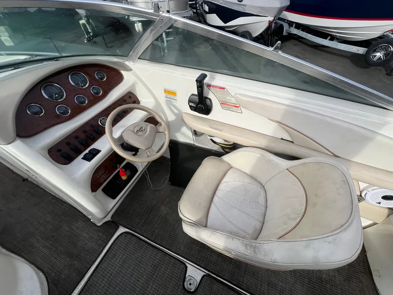 Slide: The Image of Sea Ray 260 1997 - 16