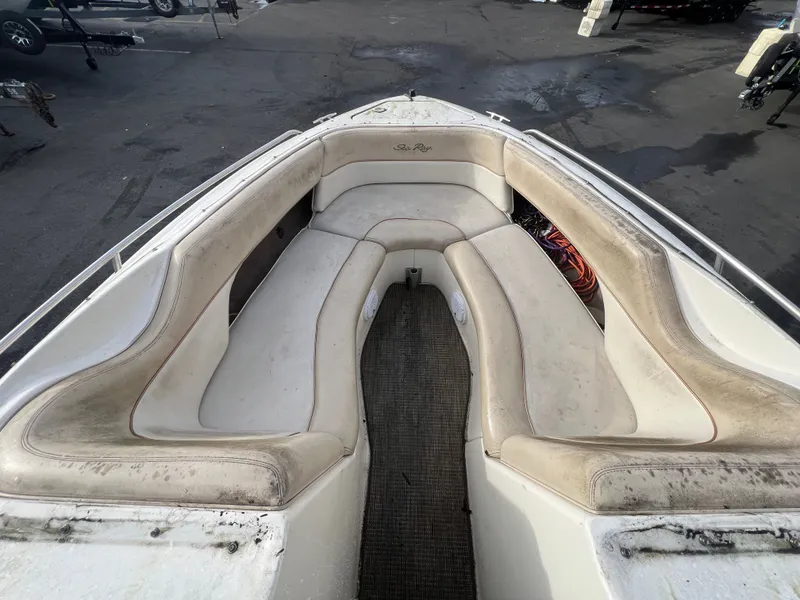 Slide: The Image of Sea Ray 260 1997 - 18