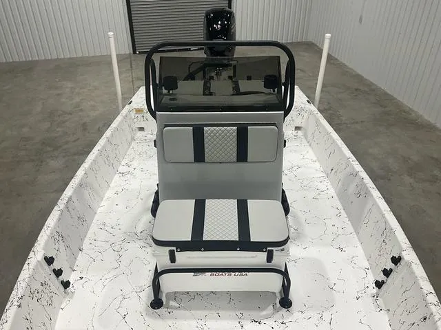 Slide: The Image of Freedom Boats 18' Patriot 2025 - 13