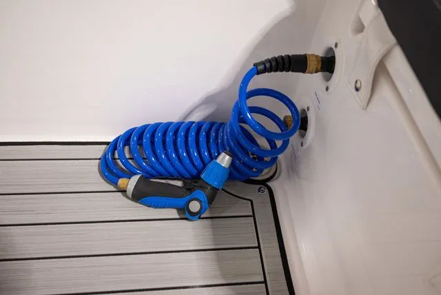 Slide: The Image of Yamaha 255 FSH Sport E 2025 - 17