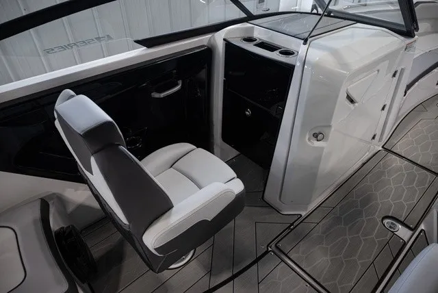 Slide: The Image of Yamaha 252XE 2025 - 12