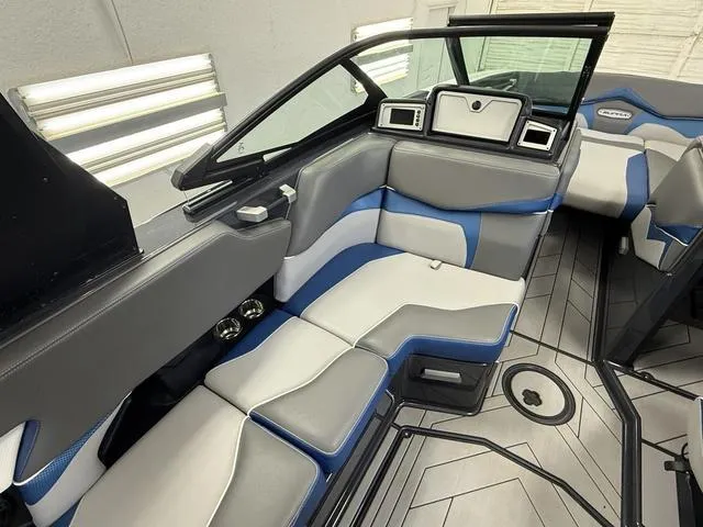 Slide: The Image of Supra SA 2019 - 32