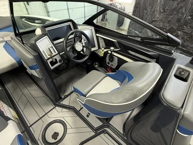 Slide: The Image of Supra SA 2019 - 33