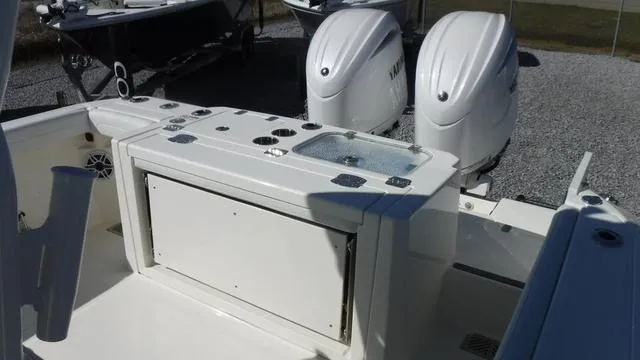 Slide: The Image of Cobia 265 Open Center Console 2025 - 10