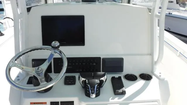 Slide: The Image of Cobia 265 Open Center Console 2025 - 16