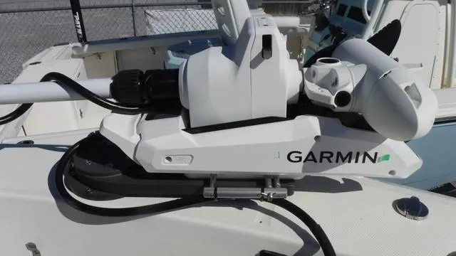 Slide: The Image of Cobia 265 Open Center Console 2025 - 19