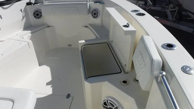 Slide: The Image of Cobia 265 Open Center Console 2025 - 21