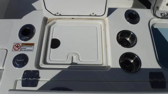 Slide: The Image of Cobia 265 Open Center Console 2025 - 34