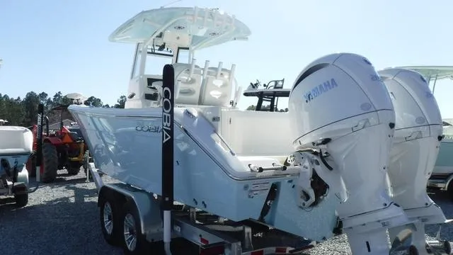 Slide: The Image of Cobia 265 Open Center Console 2025 - 6
