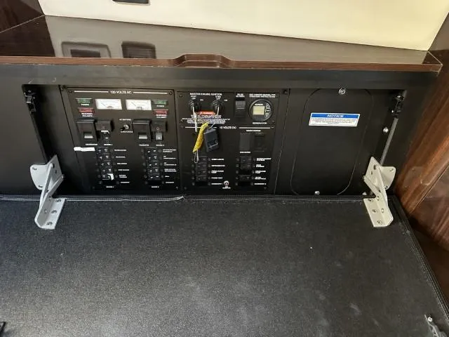 Slide: The Image of Electrical panel of 2017 Sea Ray Sundancer 350 Coupe boat. - 15