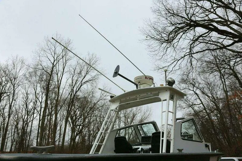 Slide: The Image of SeaArk 25 V Commander SAMA 1365 2002 - 83