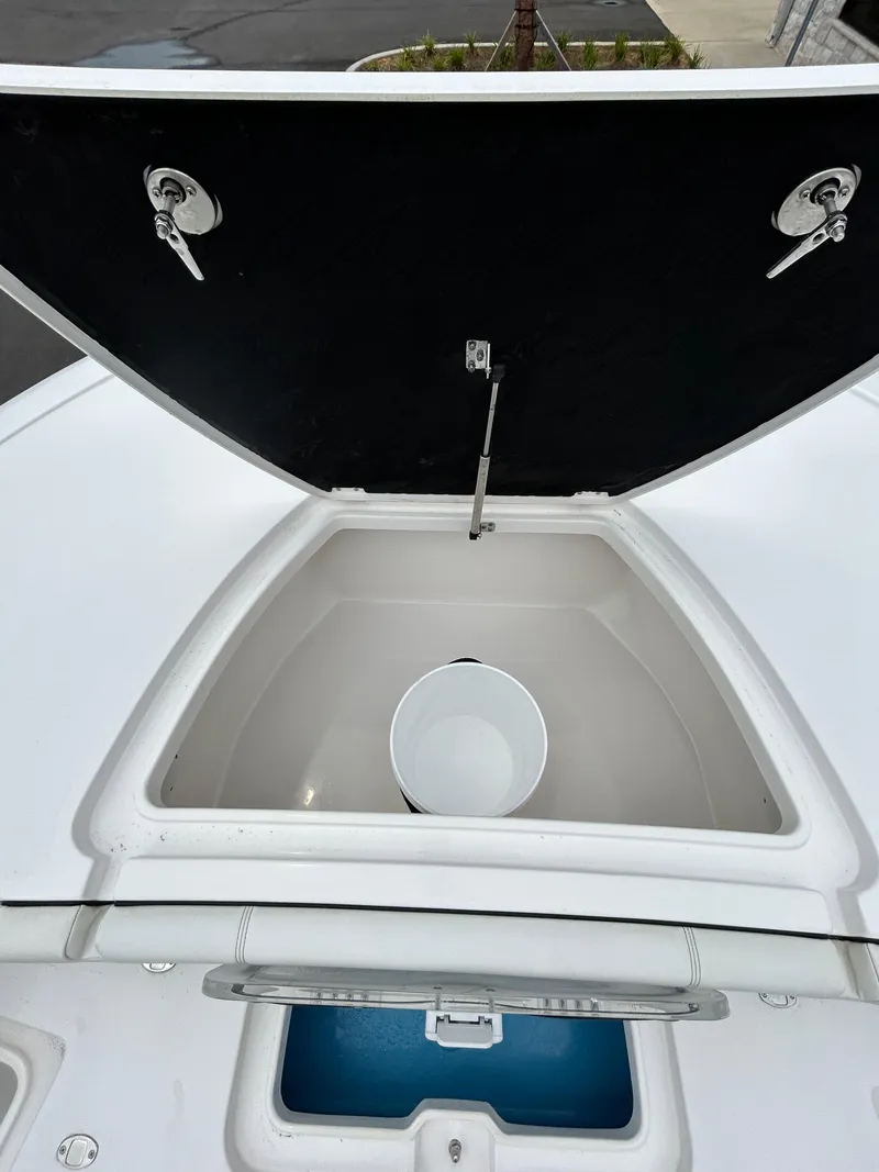 Slide: The Image of Tidewater 3100 CB 2025 - 45