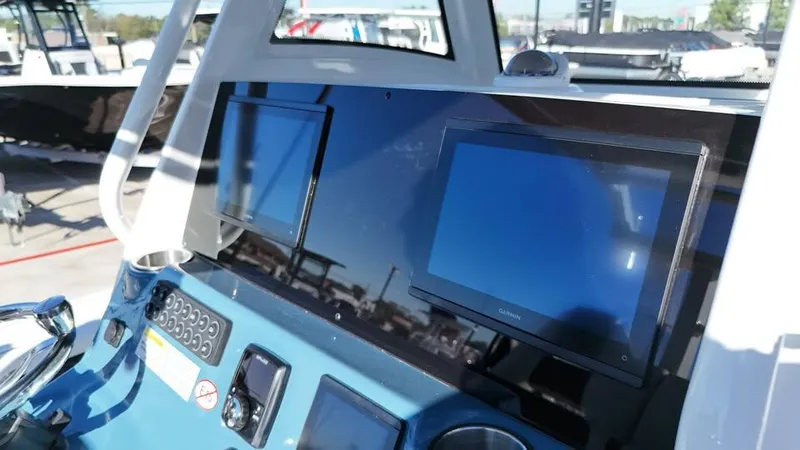 Slide: The Image of Tidewater 3100 CB 2025 - 7