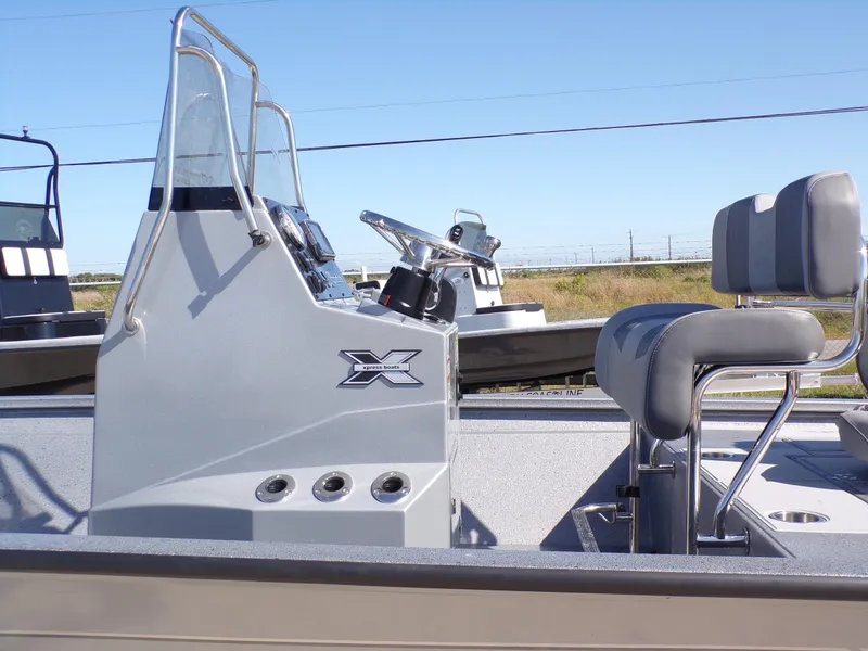 Slide: The Image of Xpress H210B Bay 2025 - 33