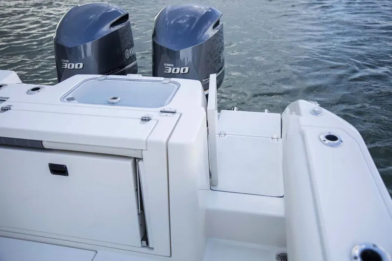 Slide: The Image of Cobia 320 Center Console 2020 - 113