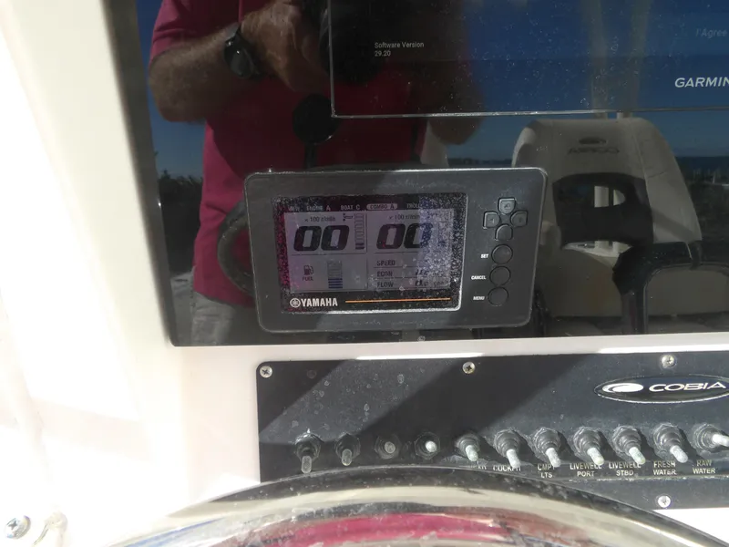 Slide: The Image of Cobia 320 Center Console 2020 - 89