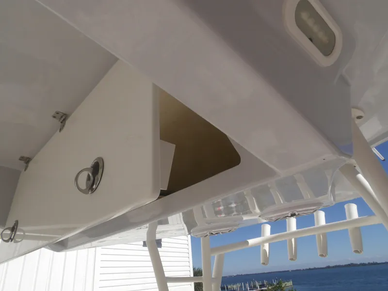 Slide: The Image of Cobia 320 Center Console 2020 - 95