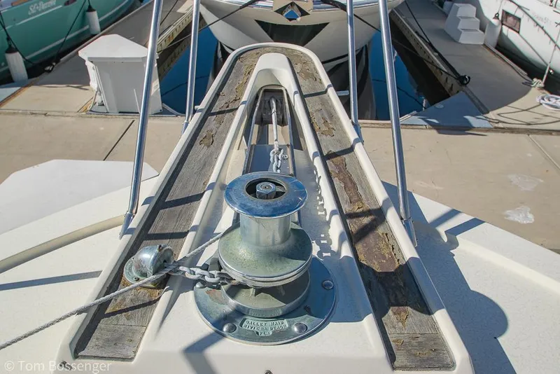 Slide: The Image of Hatteras 43 Motor Yacht 1986 - 53