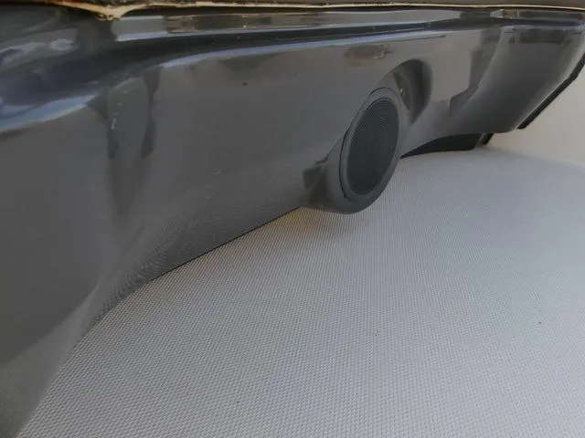 Slide: The Image of Bayliner Element XR7 2019 - 16