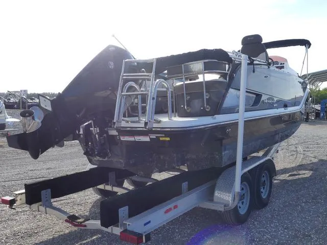 Slide: The Image of Bayliner Element XR7 2019 - 9