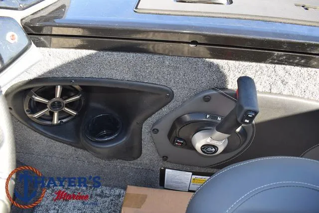 Slide: The Image of Tracker Targa V-18 Combo 2025 - 31