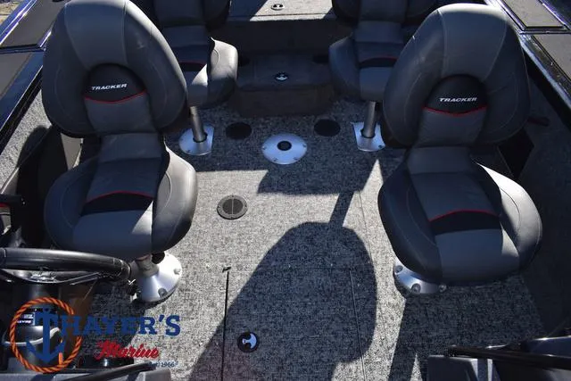 Slide: The Image of Tracker Targa V-18 Combo 2025 - 38