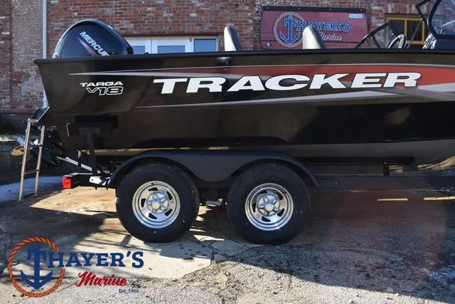 Slide: The Image of Tracker Targa V-18 Combo 2025 - 6