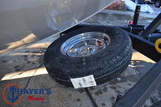 Slide: The Image of Tracker Targa V-18 Combo 2025 - 7