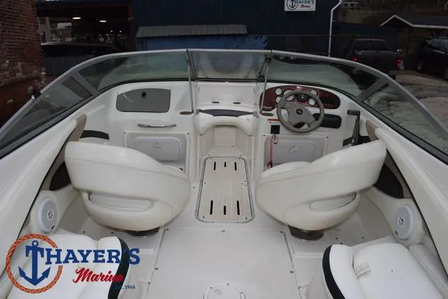 Slide: The Image of Seaswirl 175 Bowrider 2004 - 10