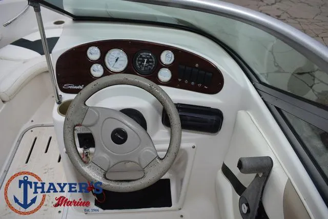 Slide: The Image of Seaswirl 175 Bowrider 2004 - 21