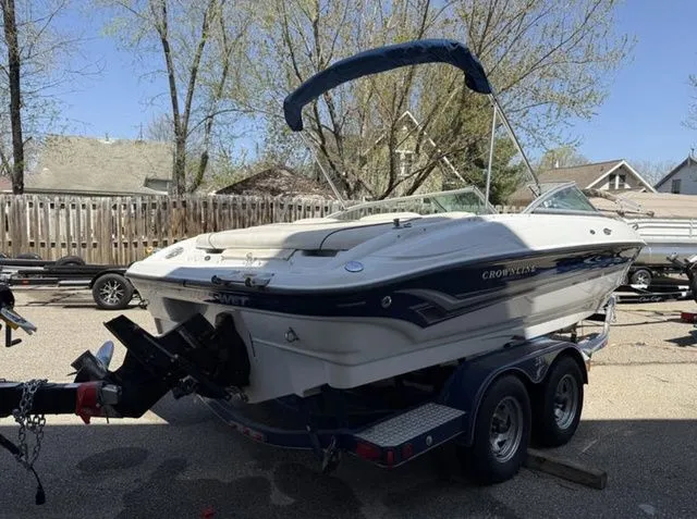 Slide: The Image of Crownline Boats 210 LX 2005 - 4