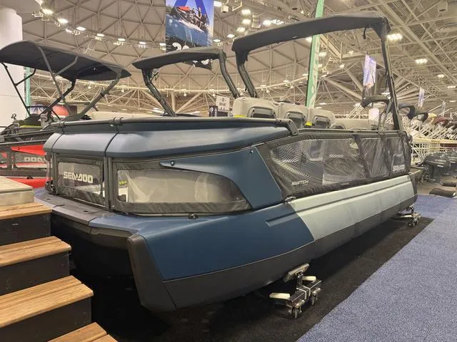 The Image of Sea-Doo Switch Cruise Limited 21 2025 - 1