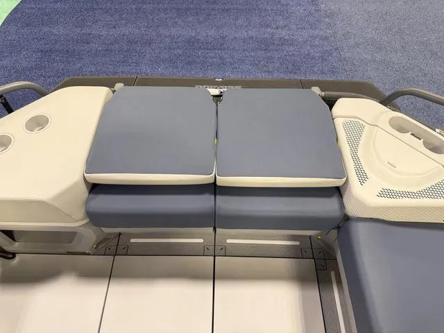 Slide: The Image of Sea-Doo Switch Cruise Limited 21 2025 - 25