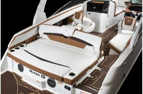 Slide: The Image of Four Winns HD 240 OB 2020 - 13