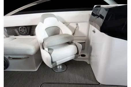 Slide: The Image of Four Winns HD 240 OB 2020 - 23