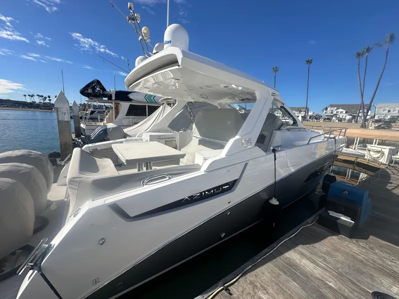 Slide: The Image of Azimut 40 Verve 2019 - 20
